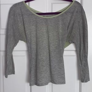 Elbow length flowy shirt